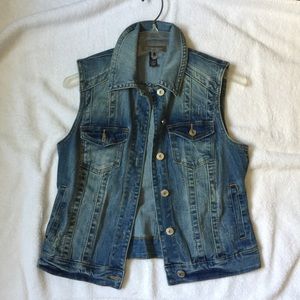 Jeans Vest Women’s. S. Blue